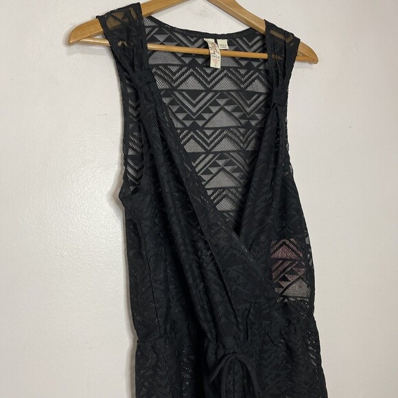 Miken Black Crochet Swim Cover Up Romper Boho Lace Sheer Juniors Large geometric - Picture 6 of 9